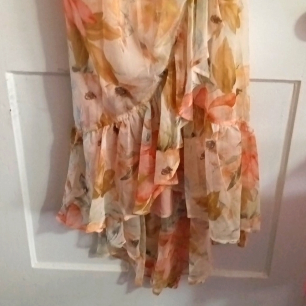 🎉Host Pick⭐ Olia ~ Myrah NWT Dress Size:L, Floral, Lined Maxi - Picture 3 of 4
